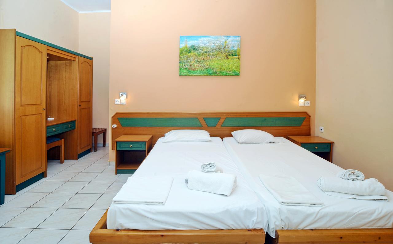 Costa Hotel Ypsos Zewnętrze zdjęcie