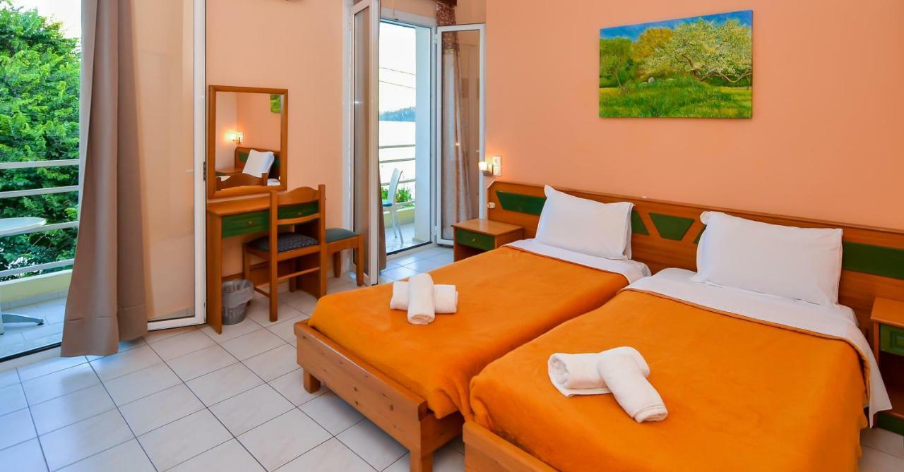 Costa Hotel Ypsos Zewnętrze zdjęcie
